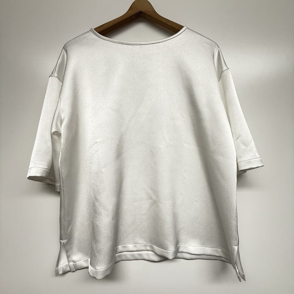 Andre Laug Roma White Shimmer Satin Short Sleeve Blouse Key Hole Back L/XL